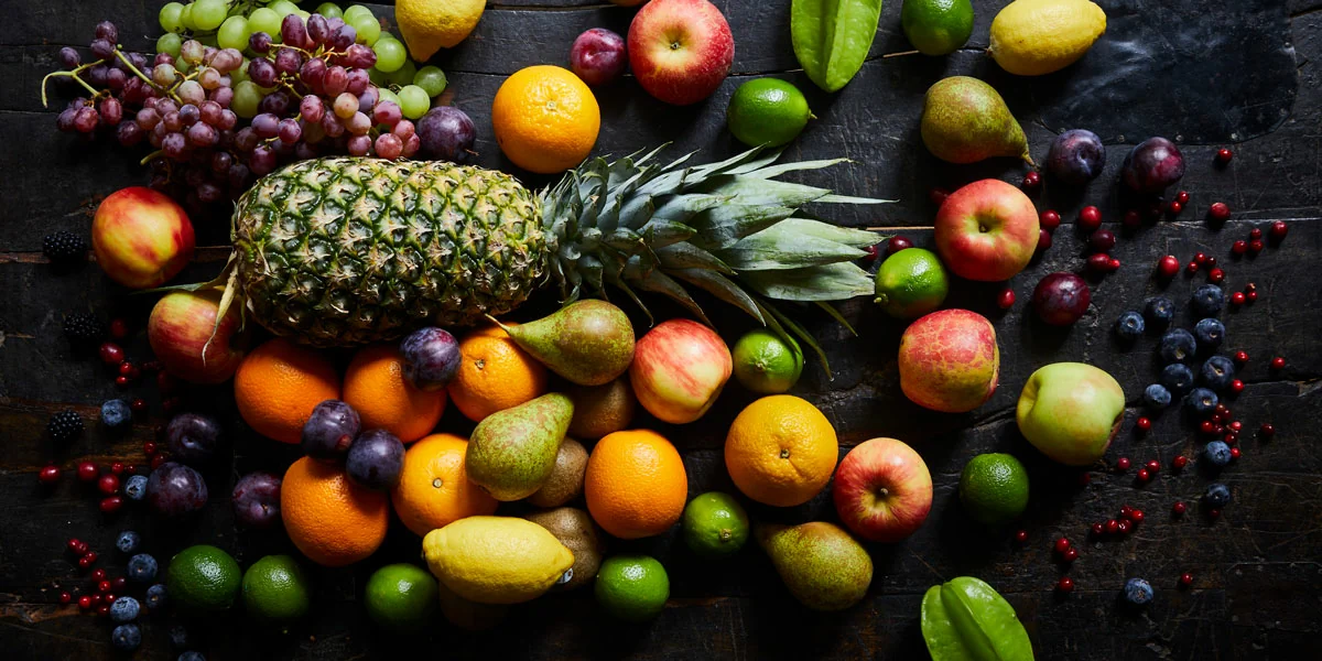 Jak wędzić owoce? Jabłka, gruszki, ananas i cytrusy