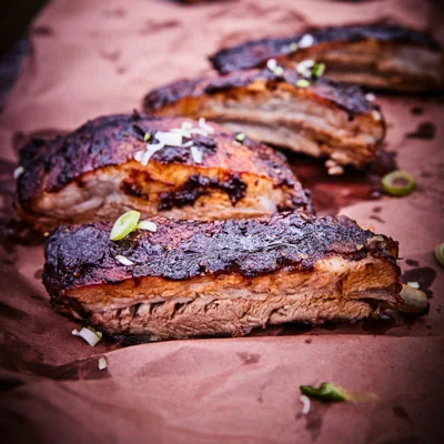 Grill, Kamado, pellet smoker czy Borniak? Porównanie
